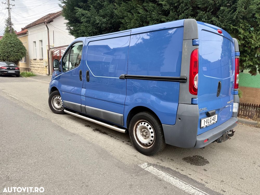 Opel Vivaro - 6