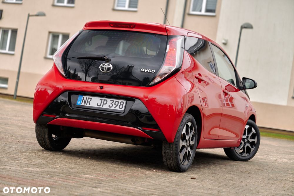Toyota Aygo x-play Edition S+ - 6