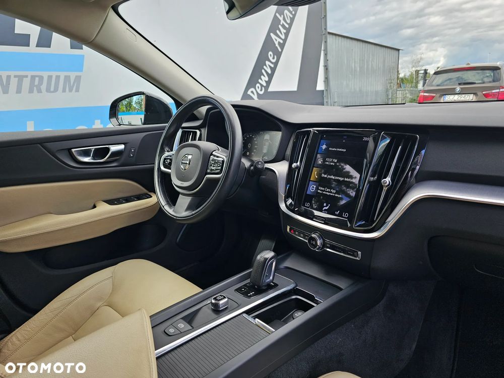 Volvo V60 B3 B Geartronic Momentum Pro - 12