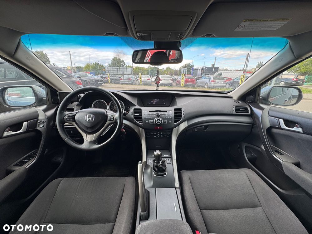 Honda Accord 2.2d Executive - 8