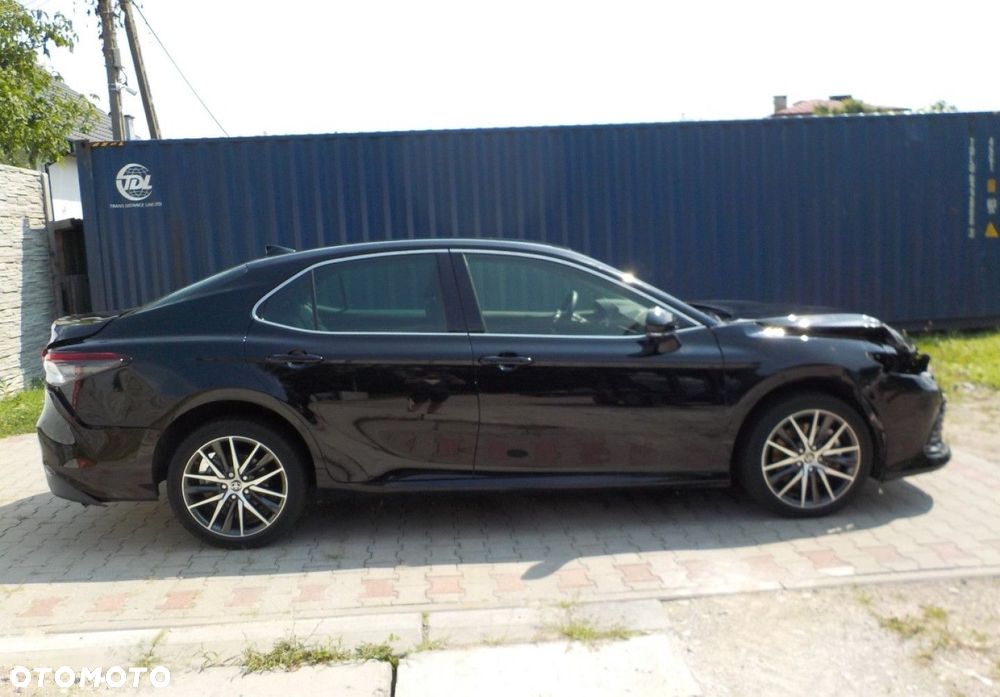 Toyota Camry - 15