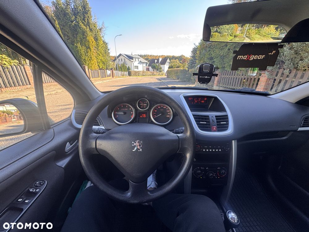 Peugeot 207 - 5
