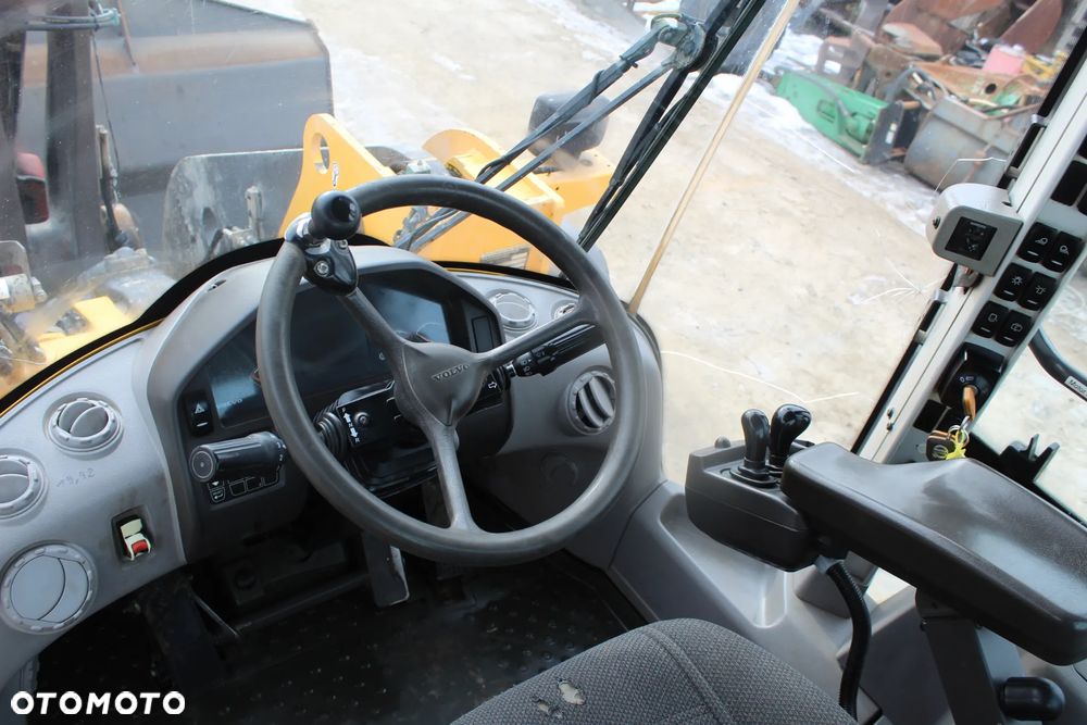 Volvo L 110 G z Niemiec - 12