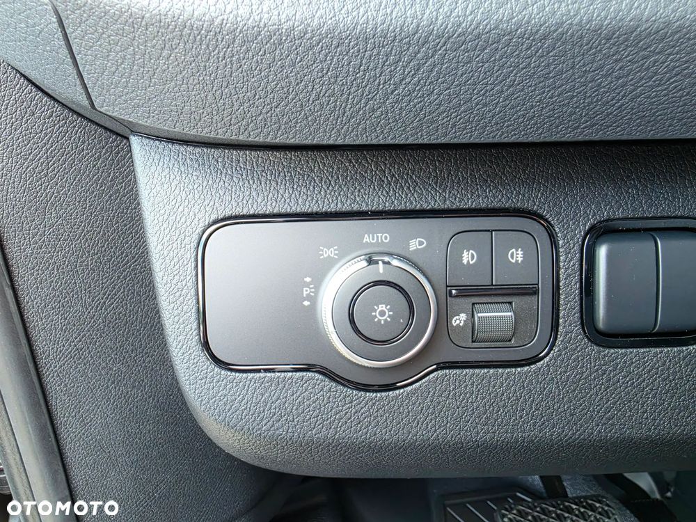 Mercedes-Benz Sprinter 519 CDI Furgon PRO Ekstra Długi 4325+mm; 5,5 tony - 16