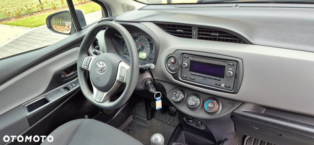 Toyota Yaris 1.5 Active - 19