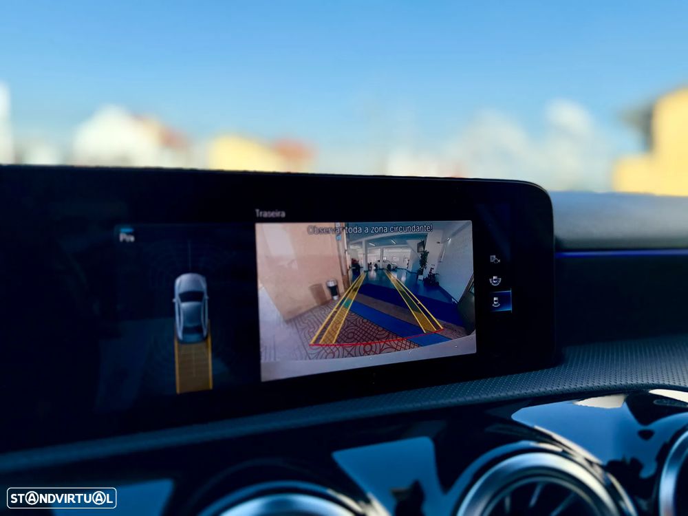 Mercedes-Benz A 180 Limousine d AMG Line Aut. - 24