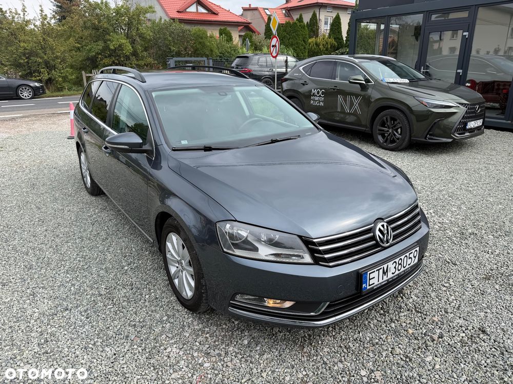 Volkswagen Passat 1.8 TSI Exclusive - 4