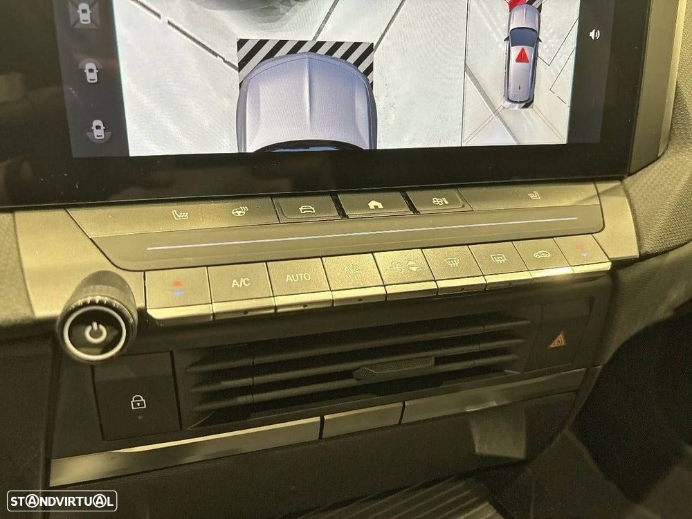 Opel Astra 1.2 T Hybrid GS eDCT - 19