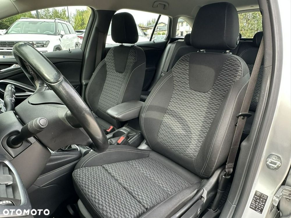 Opel Astra - 12