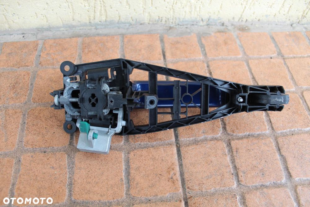 KLAMKA DRZWI PRAWY TYŁ Z21B OPEL ASTRA H 24463750 - 4