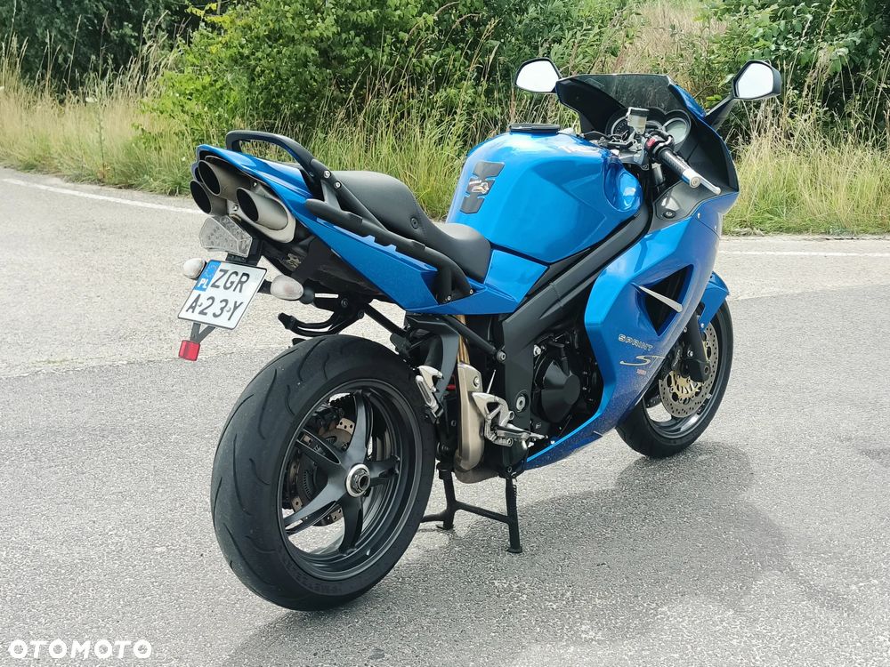 Triumph Sprint - 4