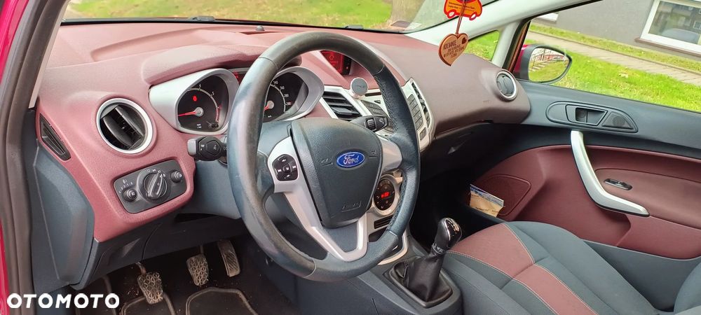 Ford Fiesta 1.25 Titanium - 8