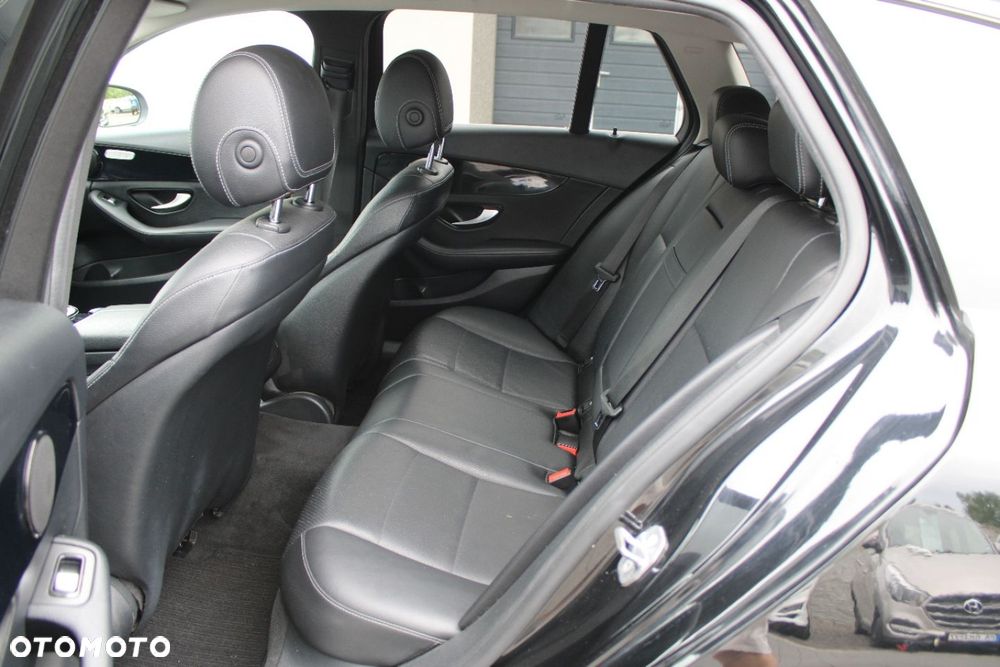 Mercedes-Benz Klasa C 200 (BlueTEC) d 7G-TRONIC Avantgarde - 19