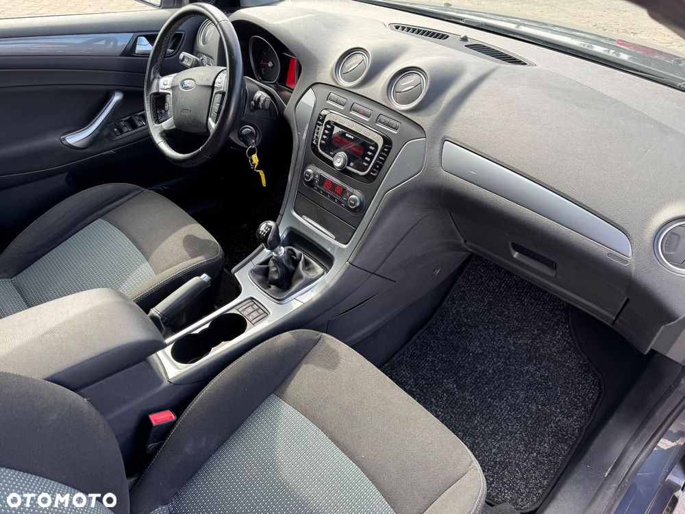 Ford Mondeo 1.6 Eco Boost Start-Stopp Champions Edition - 11