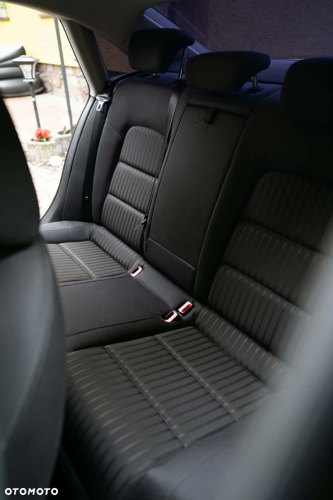 Audi A4 Limousine 2.0 TDI e - 8