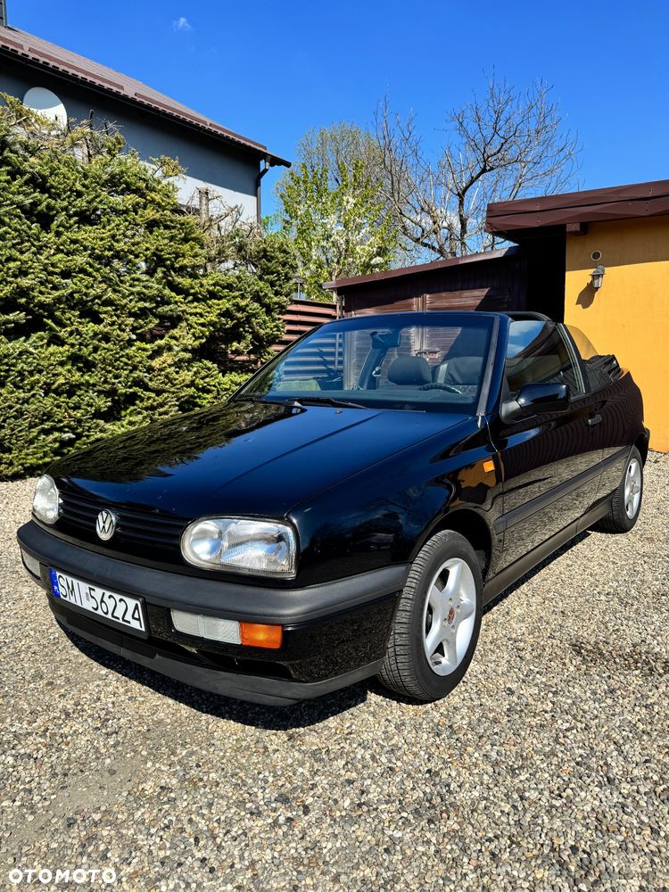 Volkswagen Golf 1.8 GL - 8