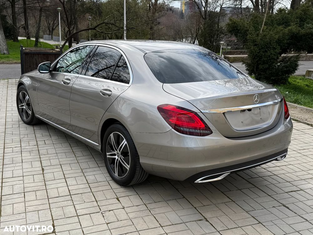 Mercedes-Benz C 200 d - 14