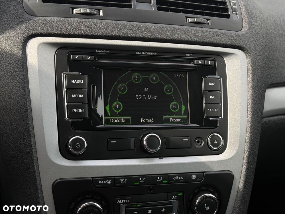 Skoda Octavia 2.0 TDI DPF DSG Team Edition - 19
