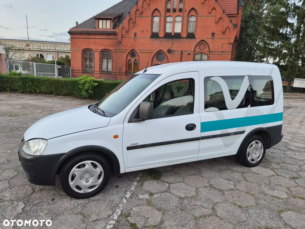 Opel Combo Tour N-Joy - 18