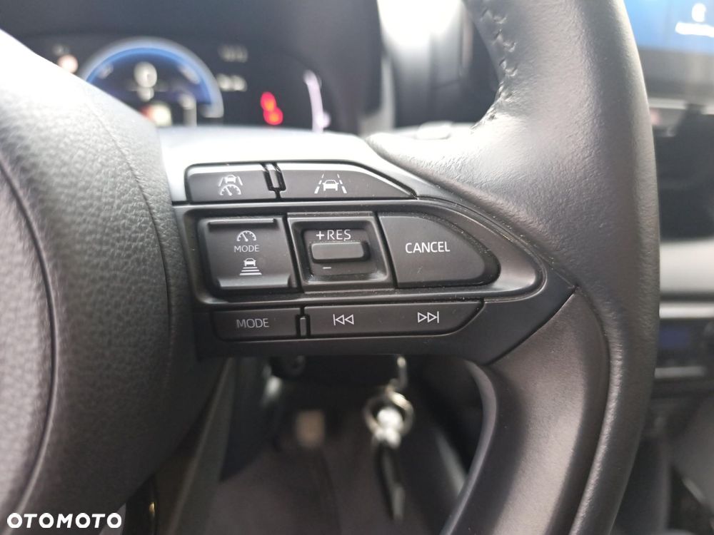 Toyota Yaris Hybrid 1.5 Style - 20