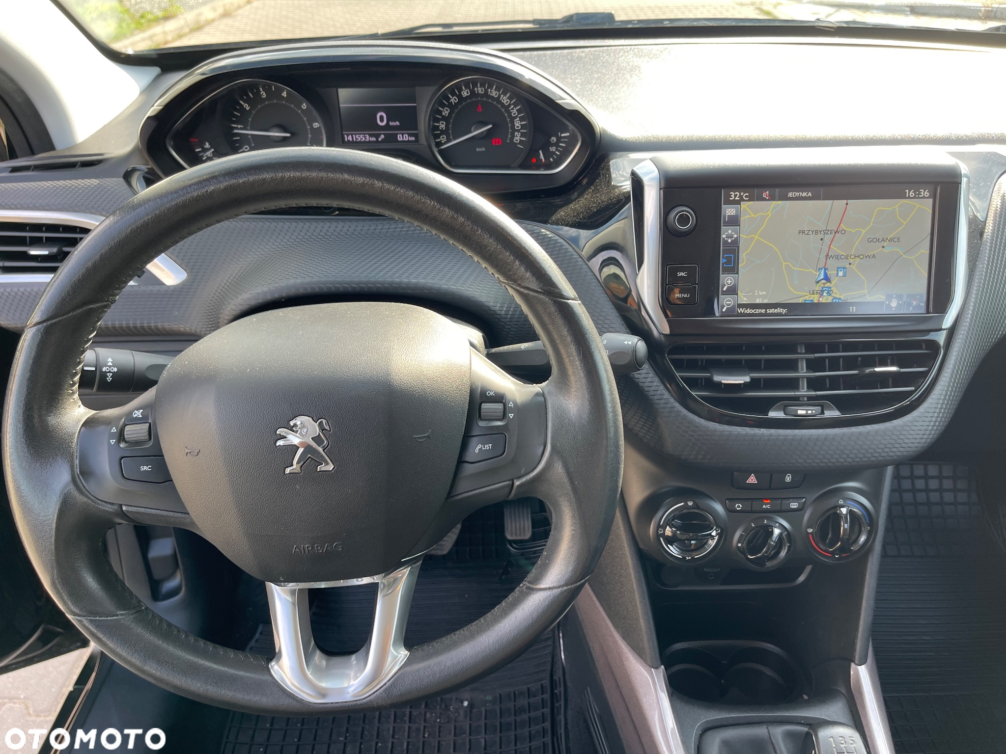 Peugeot 2008 - 21