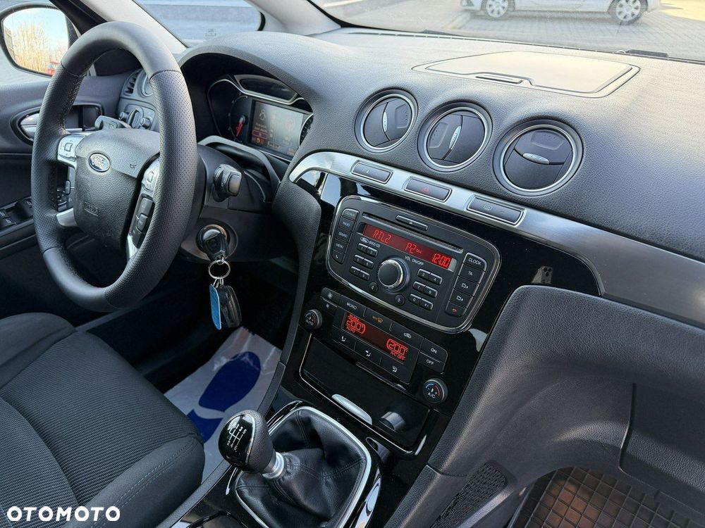 Ford S-Max 2.0 TDCi Titanium - 34