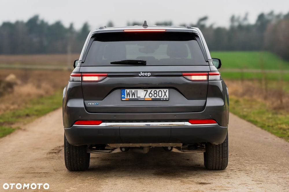 Jeep Grand Cherokee ver-2-0-4xe-phev-limited - 11