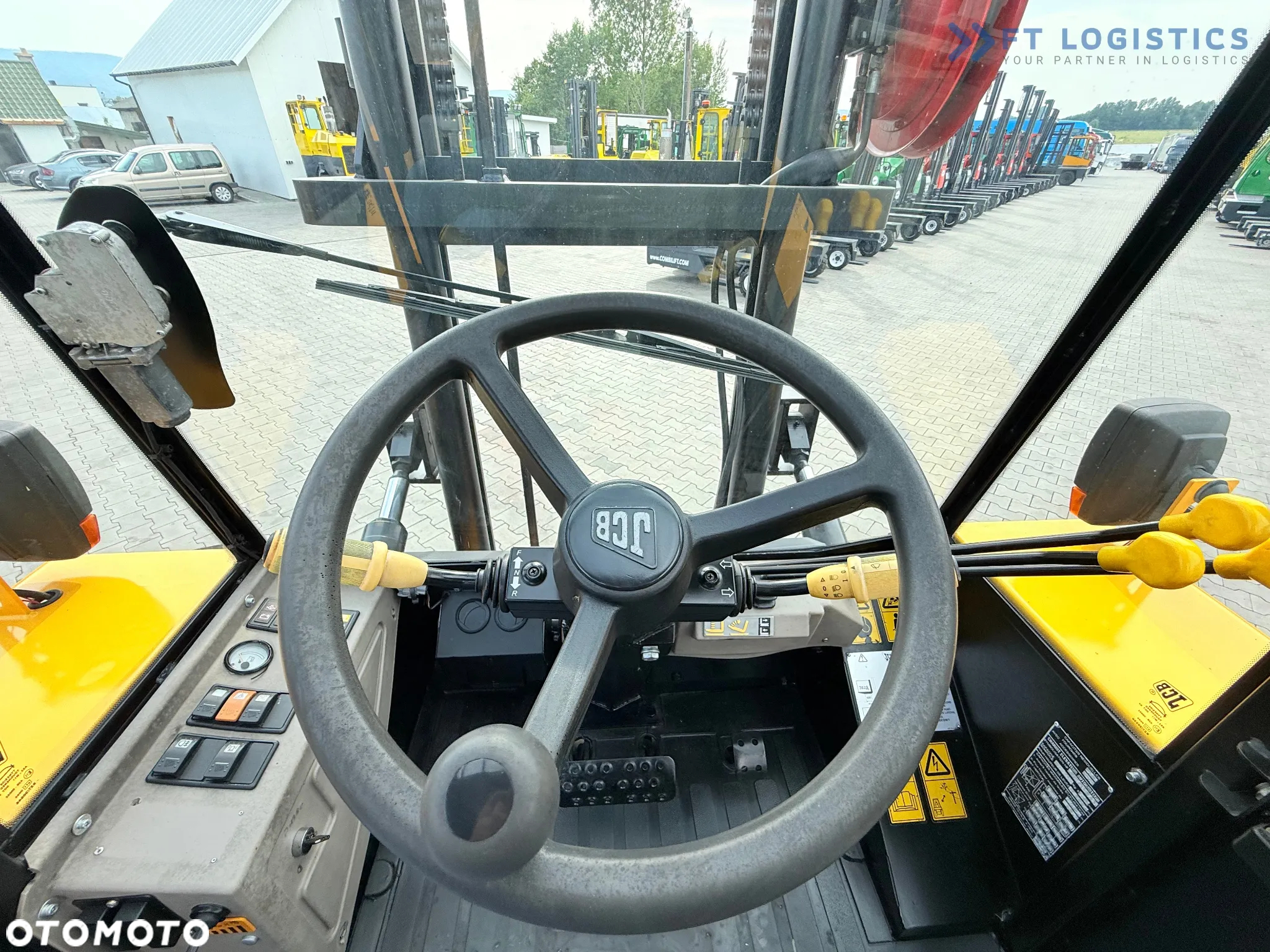 JCB 940 / DIESEL / TRIPLEX 4500MM / POZYCJONER / PRZESÓW WIDEŁ / 4T / NOWE OPONY / JAK NOWY - 41
