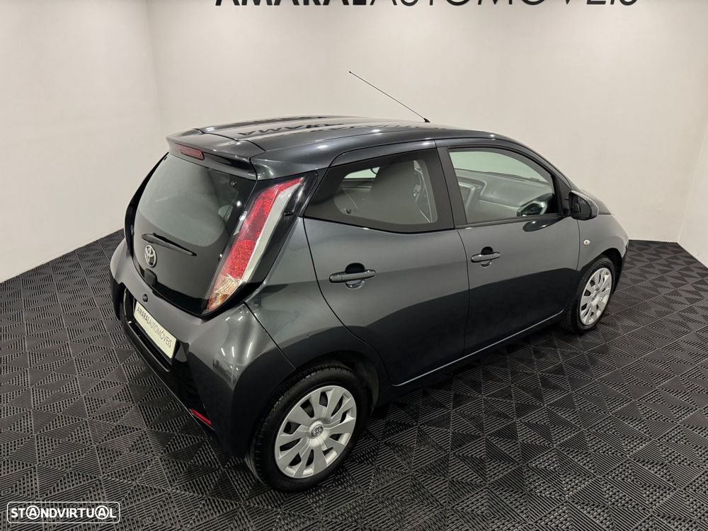 Toyota Aygo 1.0 X-Play+AC+X-Touch - 21
