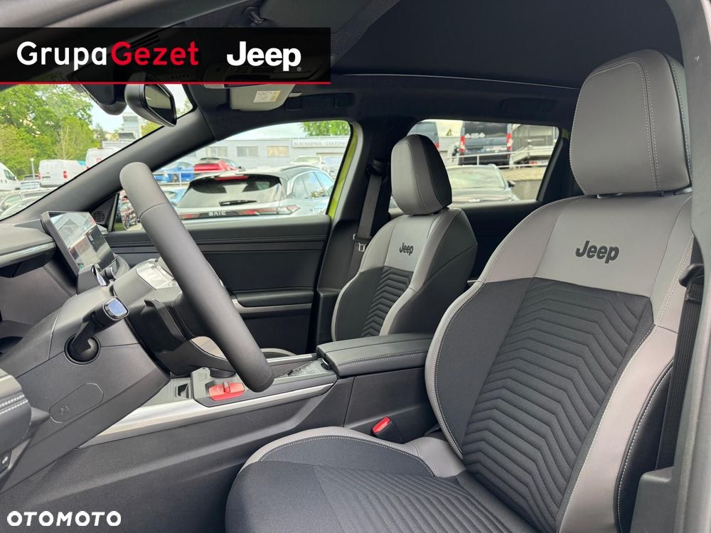 Jeep Compass - 13