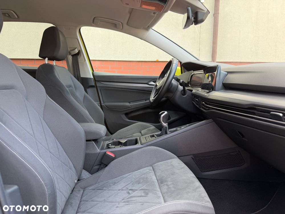 Volkswagen Golf 1.5 TSI EVO Style - 30
