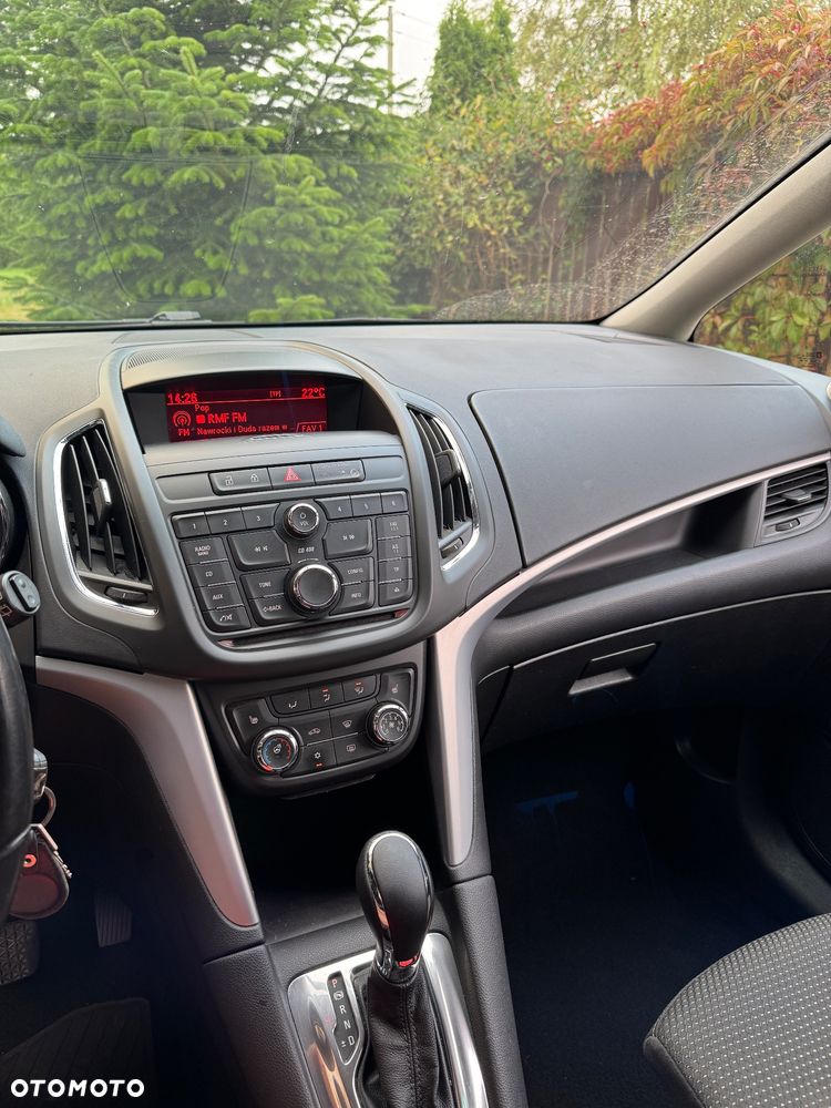 Opel Zafira 2.0 CDTI Cosmo - 8