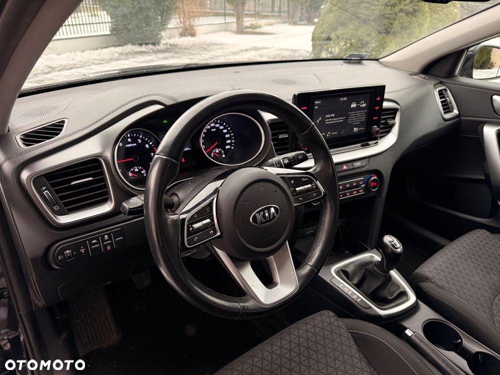 Kia Ceed 1.4 T-GDI M - 15