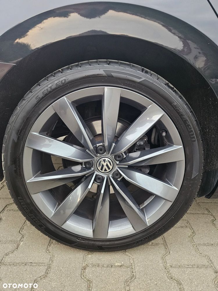 Volkswagen Arteon 2.0 TSI Essence DSG - 12