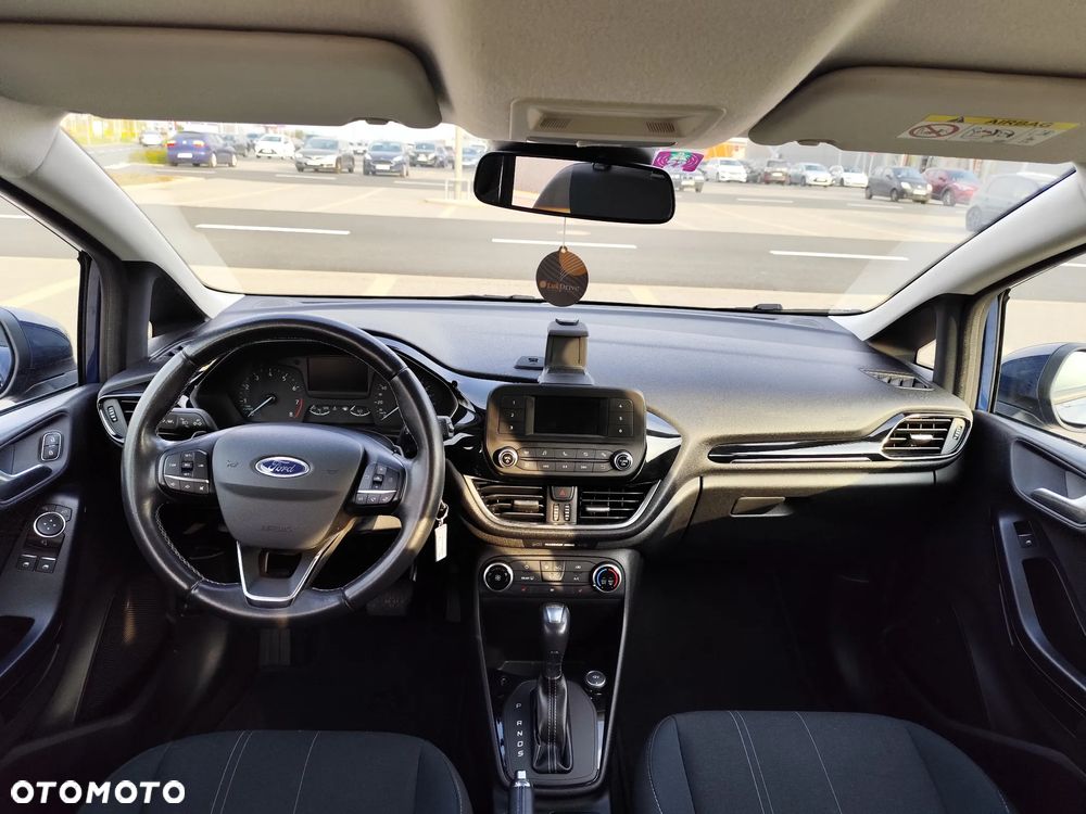 Ford Fiesta 1.0 EcoBoost S&S TREND - 8