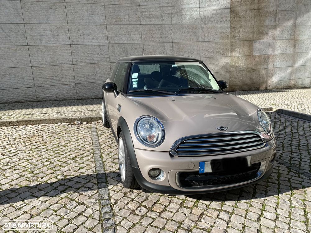 MINI 3 Portas One D - 1