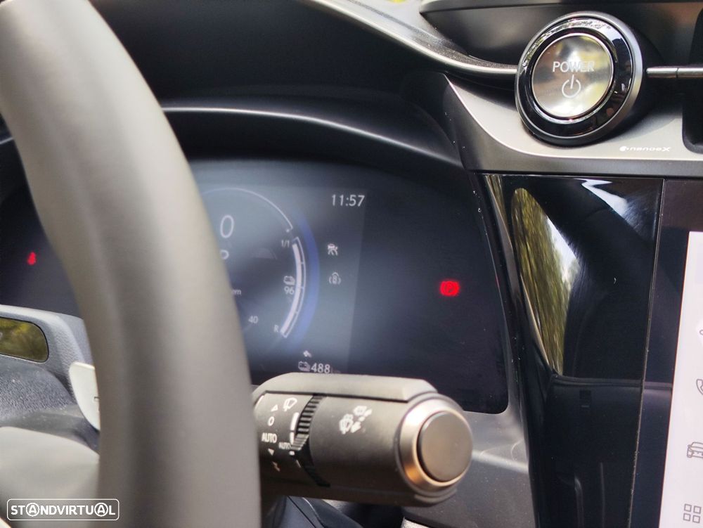 Lexus RZ 300e Luxury - 26