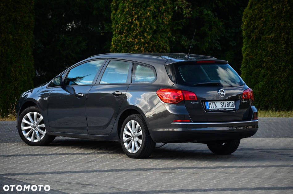 Opel Astra 1.4 Turbo Style - 22