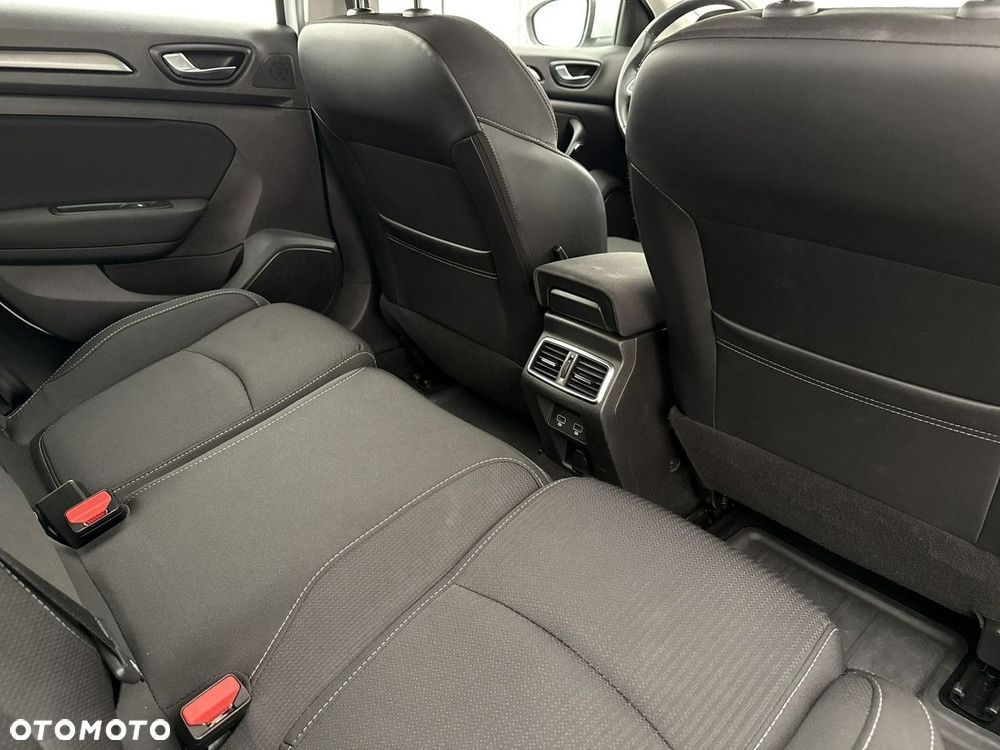 Renault Megane - 24