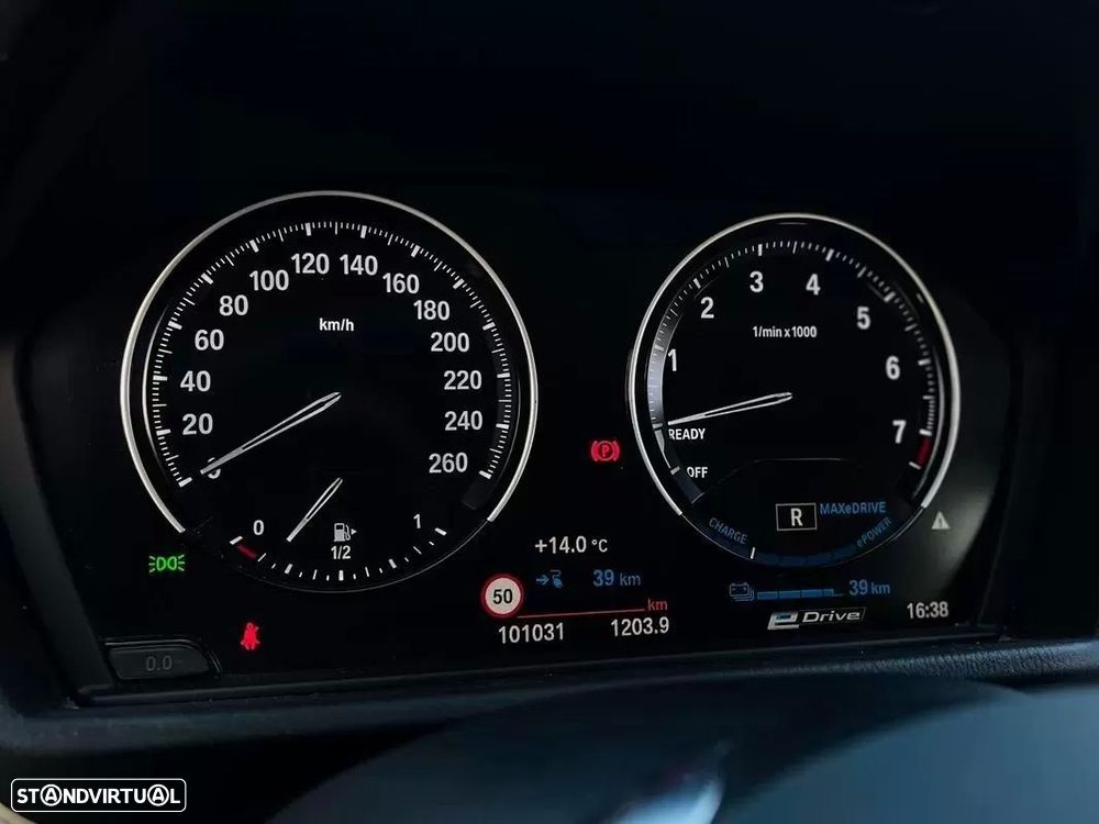 BMW X1 25 e xDrive xLine - 15