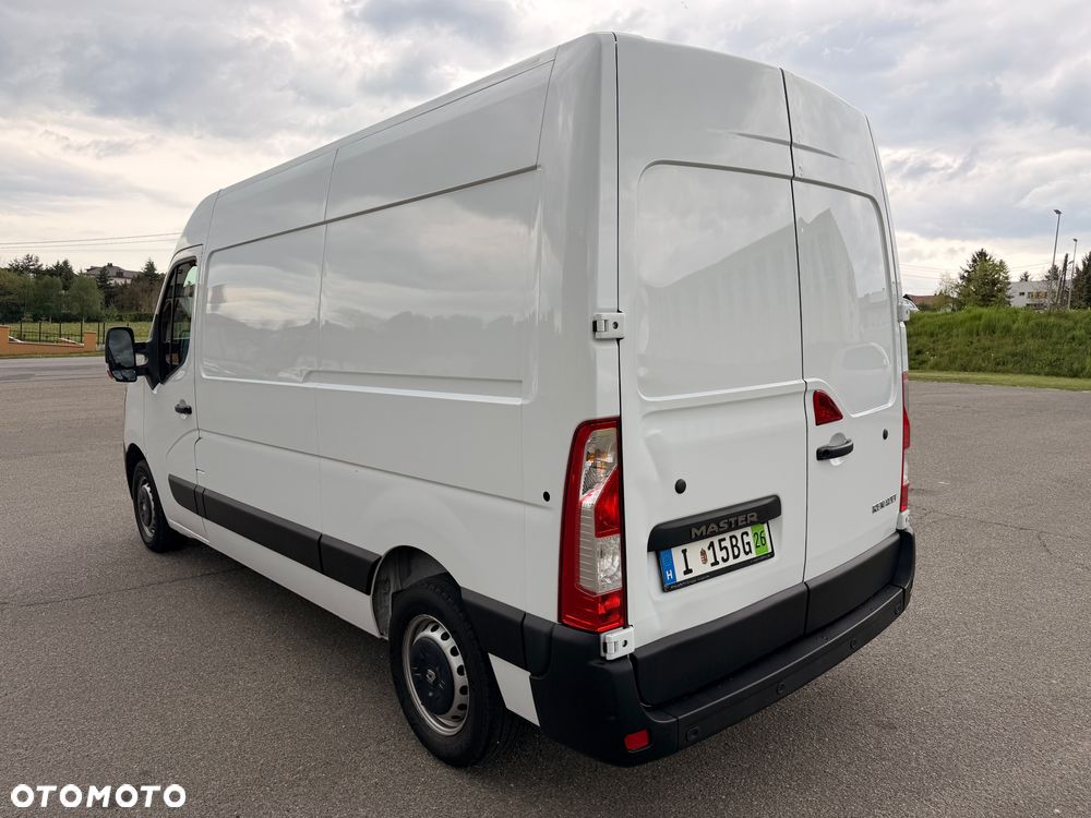 Renault Master L2H2  2.3 136KM - 7