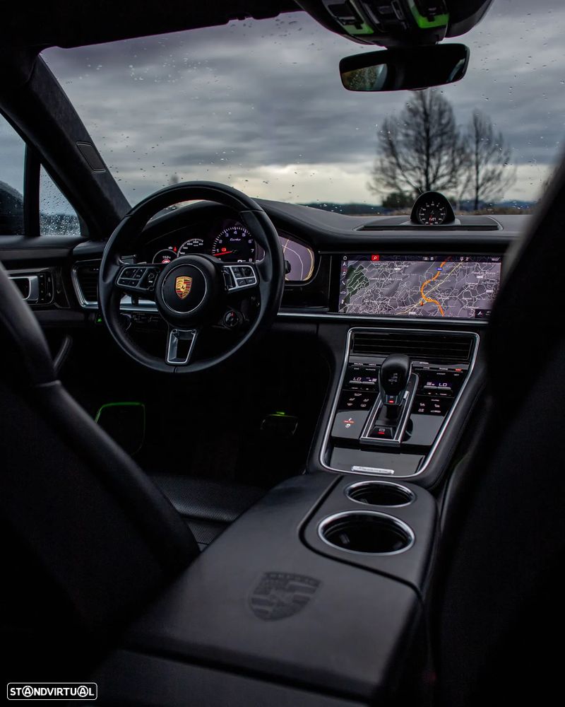 Porsche Panamera Sport Turismo Turbo - 10