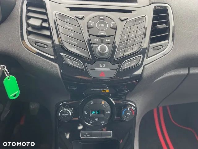 Ford Fiesta - 14