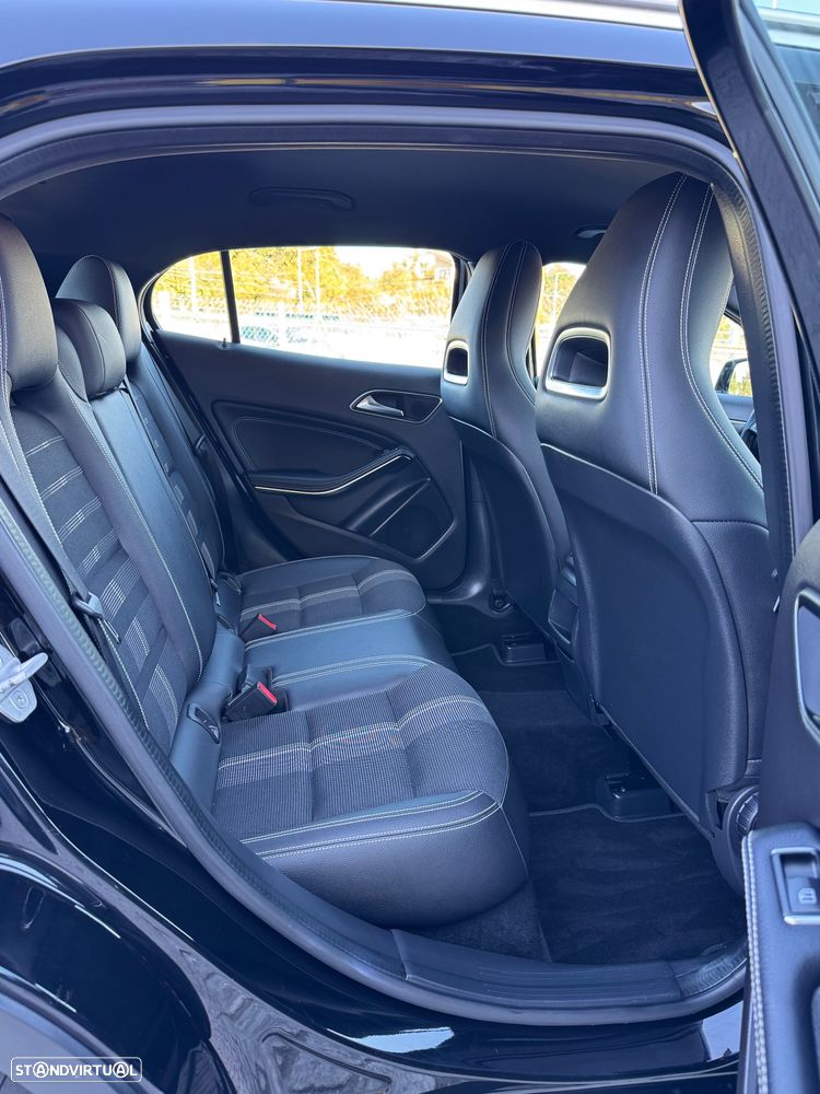 Mercedes-Benz GLA 180 (CDI) d Urban - 24