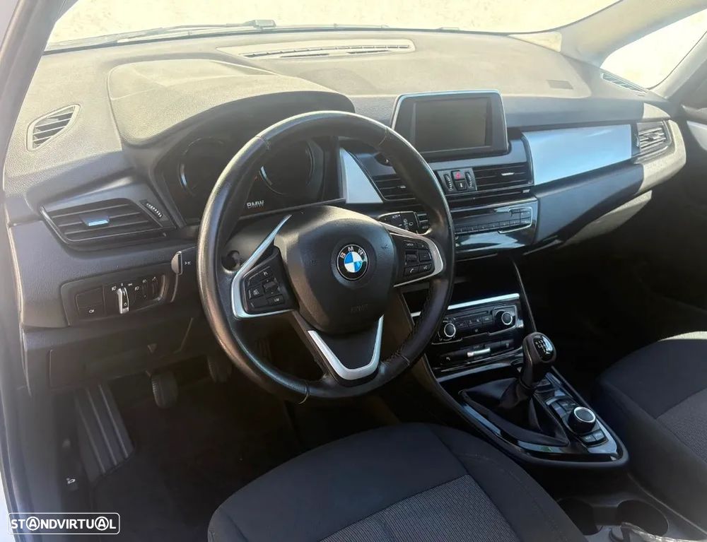 BMW 216 Gran Tourer d Advantage - 11