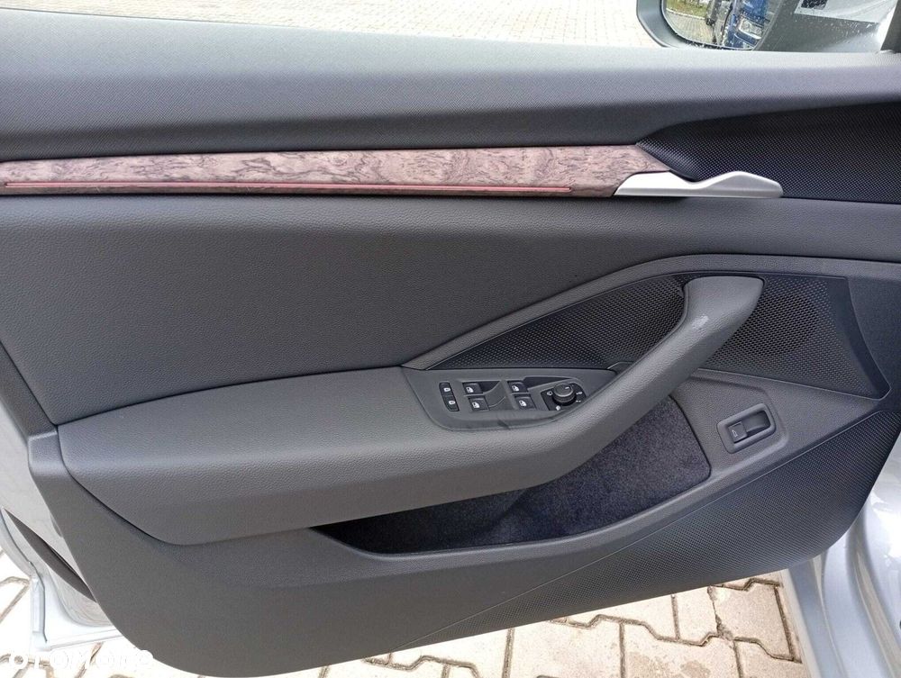 Skoda Superb 2.0 TSI 4x4 L&K DSG - 17