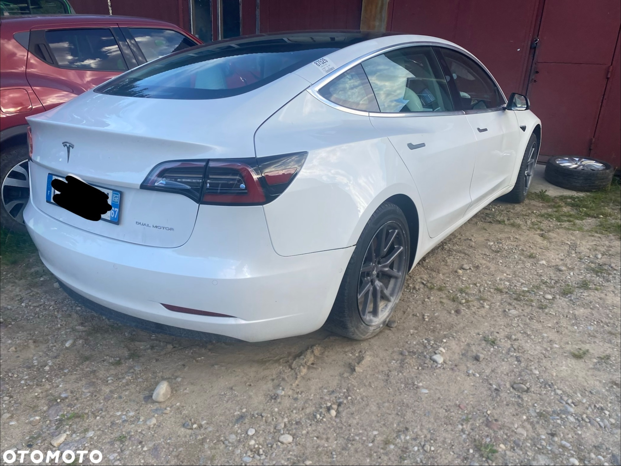 Tesla Model 3 Long Range AWD - 2