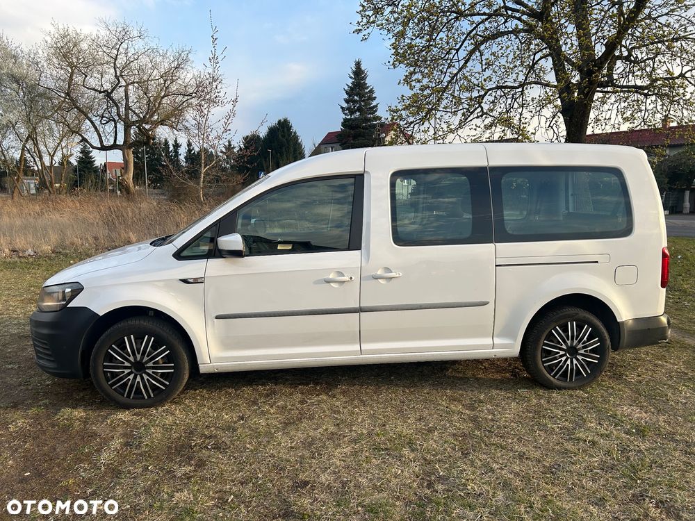Volkswagen Caddy 2.0 (7-Si.) DSG Maxi Comfortline - 4
