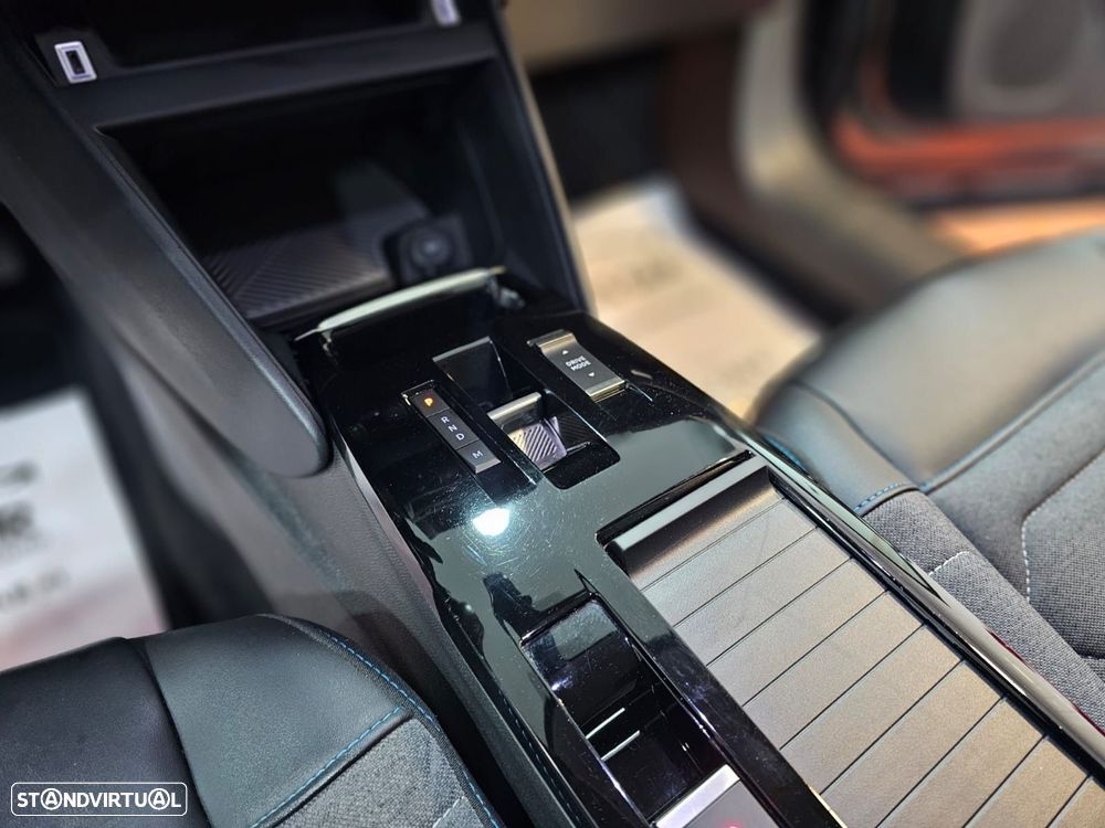 Citroën C4 BlueHDi 130 Stop&Start EAT8 FEEL PACK - 19