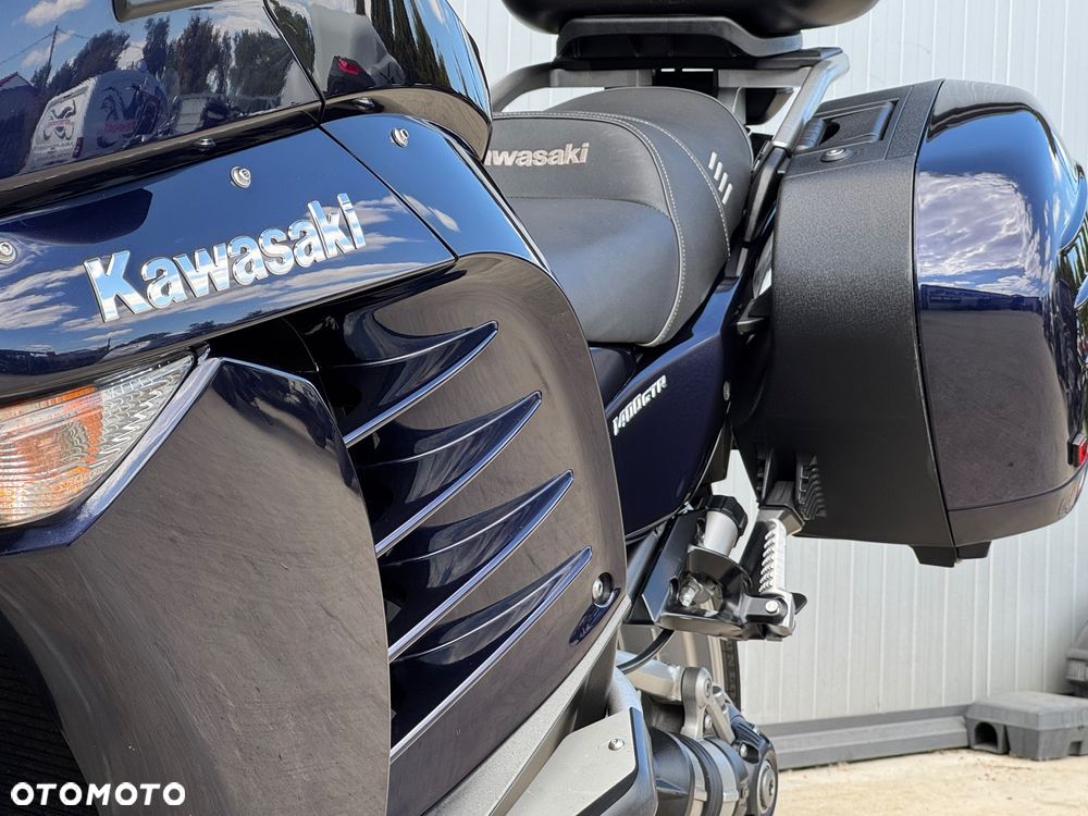 Kawasaki GTR - 32